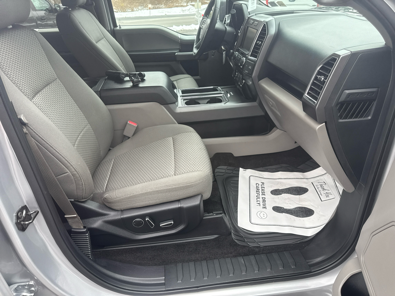 Ford F-150 XL SuperCrew 5.5-ft. Bed 4WD 2015