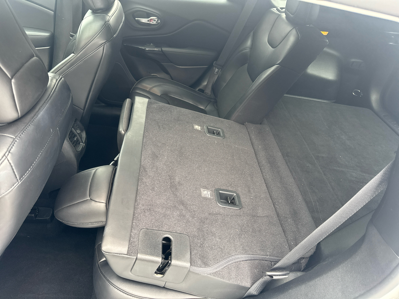 Jeep Cherokee Latitude Plus 4WD 2020