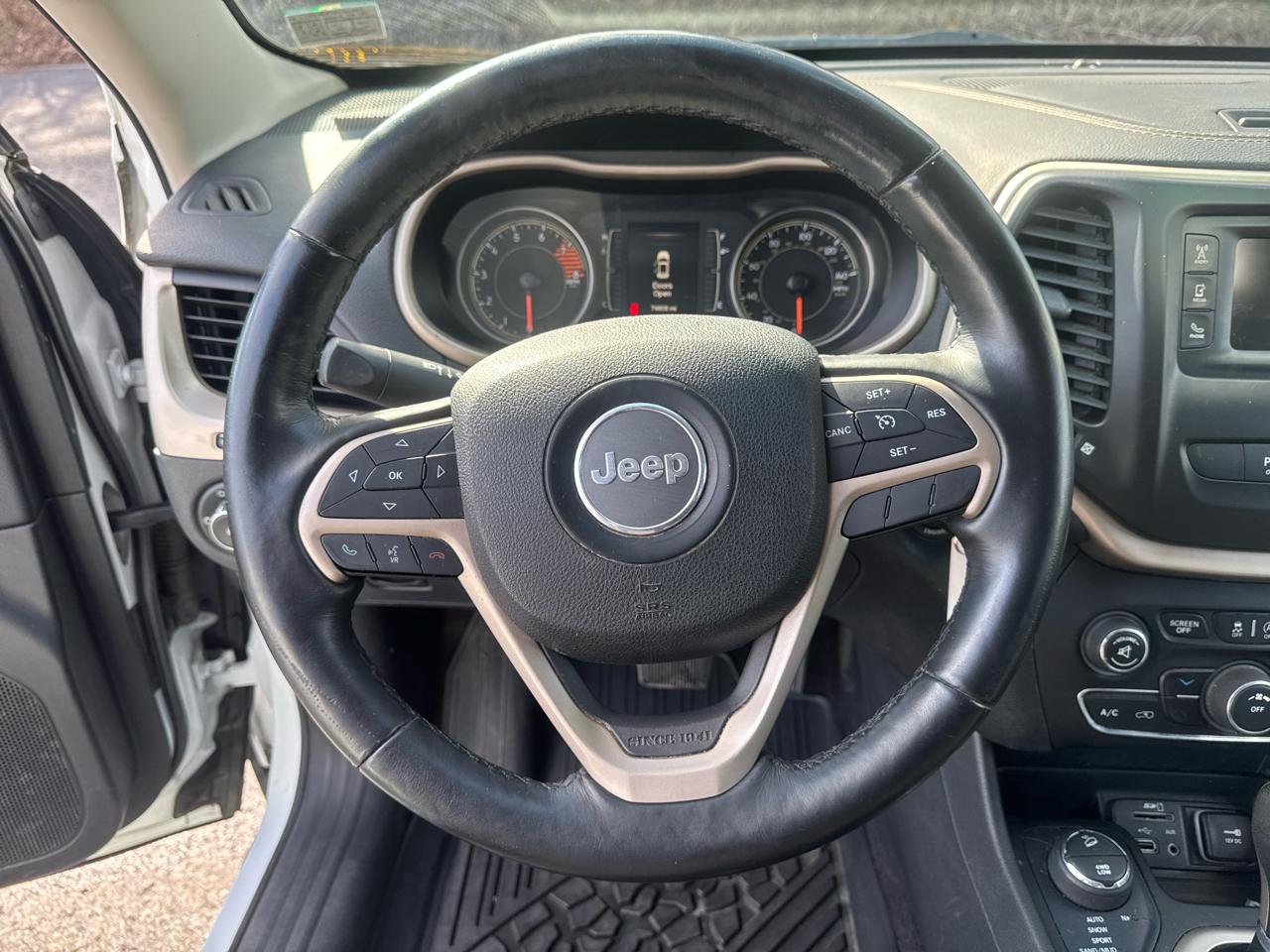 Jeep Cherokee Latitude 4WD 2016