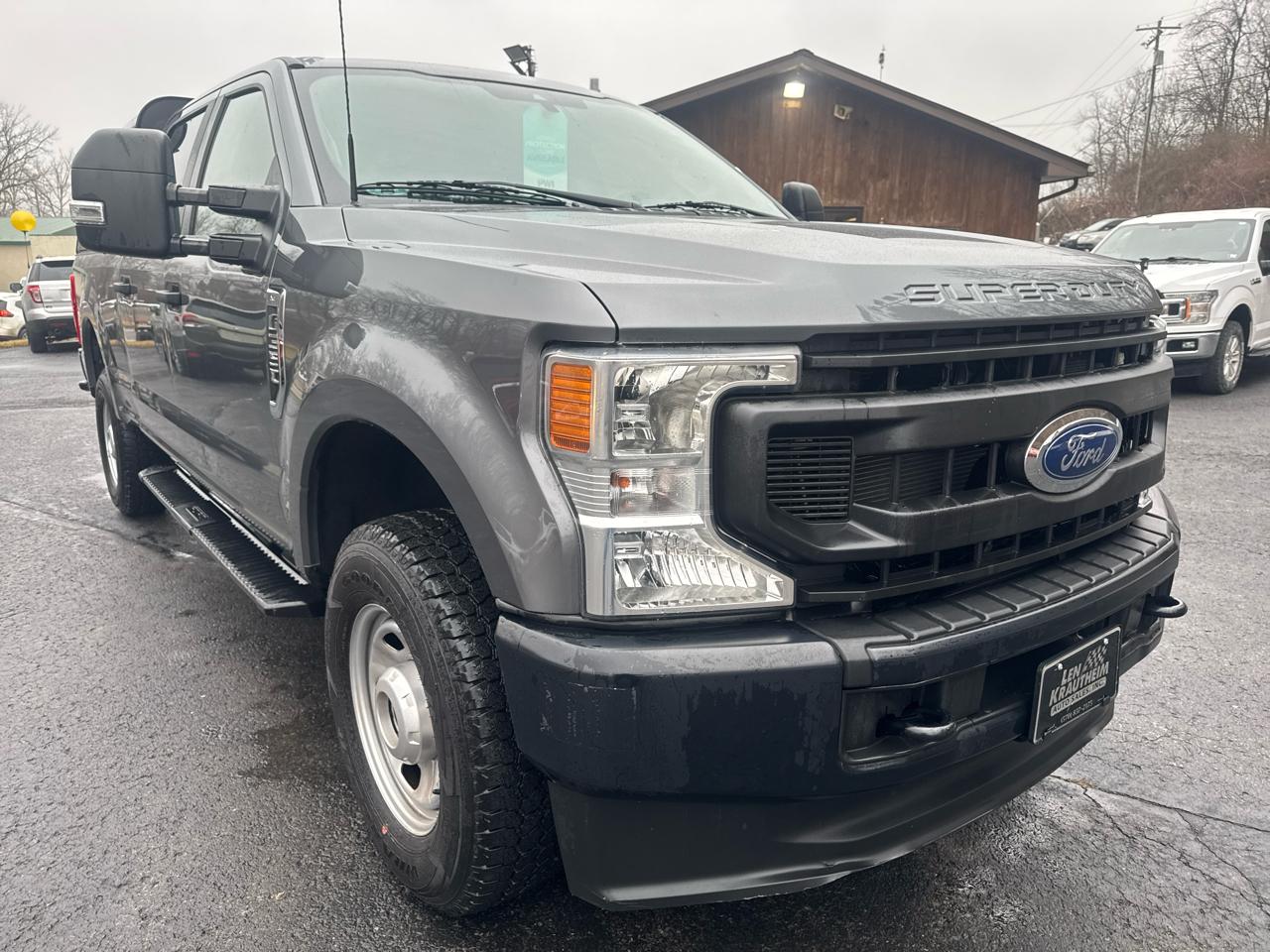 Ford F-350 SD XL Crew Cab 4WD 2022