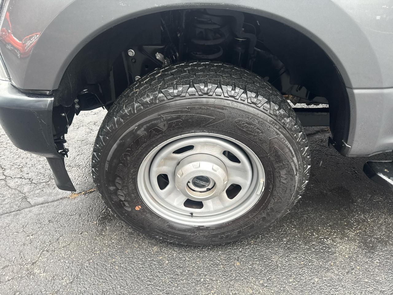 Ford F-350 SD XL Crew Cab 4WD 2022