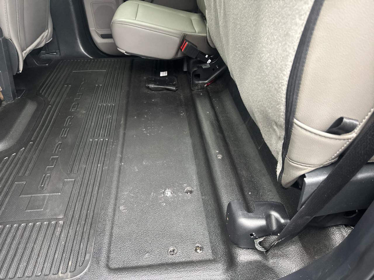 Ford F-350 SD XL Crew Cab 4WD 2022