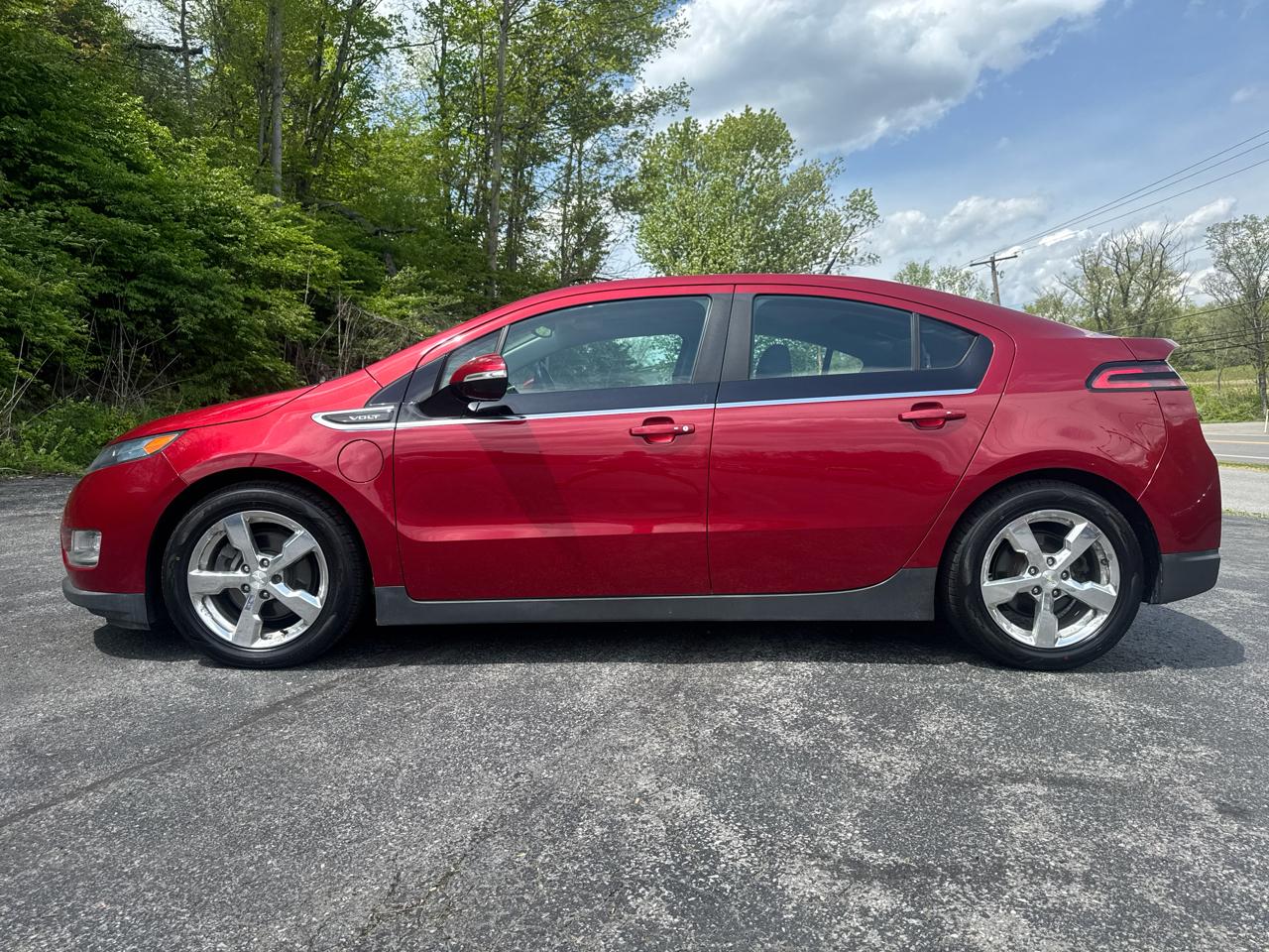 Chevrolet Volt Standard w/ Navigation & LEP 2014
