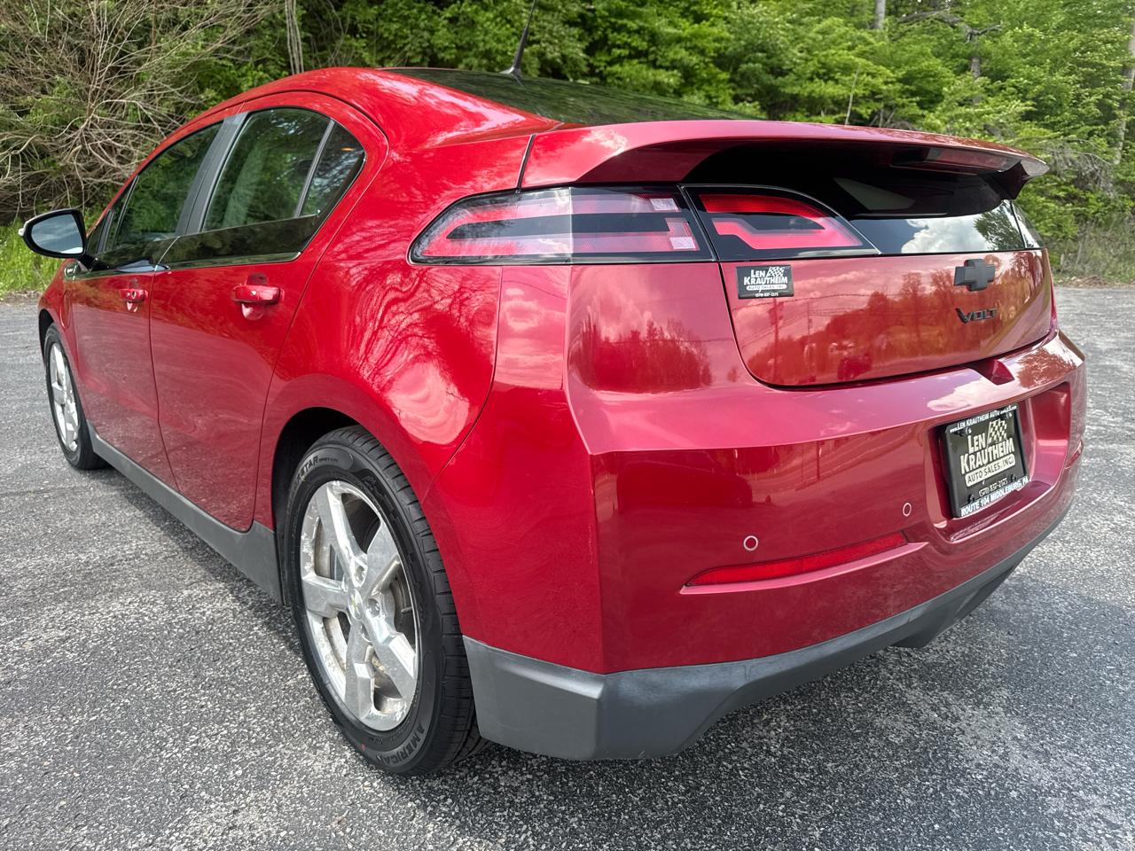 Chevrolet Volt Standard w/ Navigation & LEP 2014