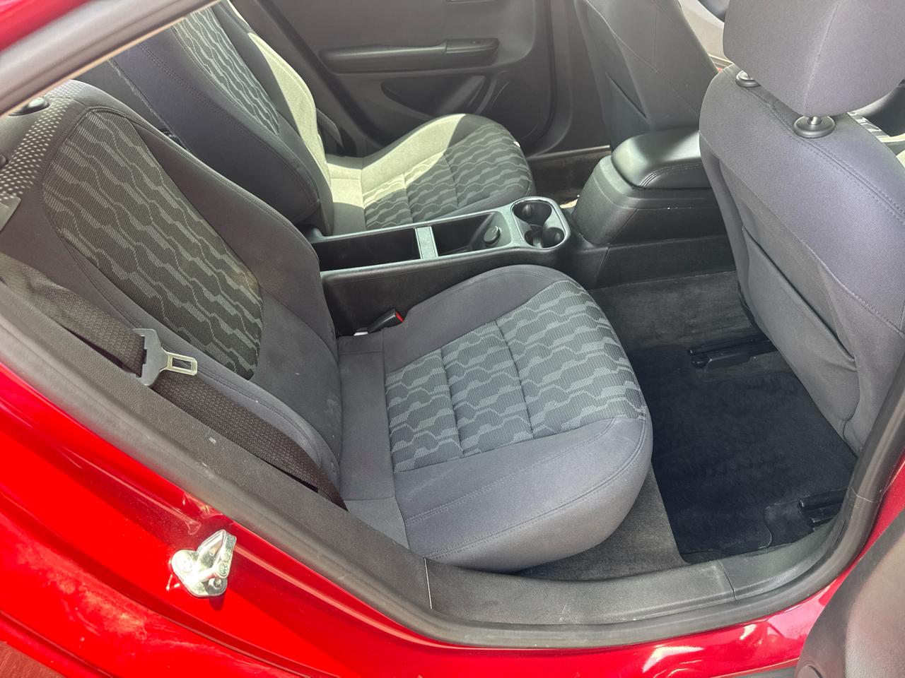 Chevrolet Volt Standard w/ Navigation & LEP 2014
