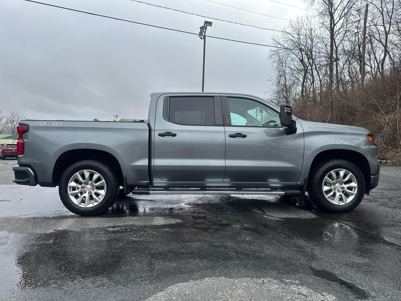 Chevrolet Silverado 1500 1LT Crew Cab 4WD 2020