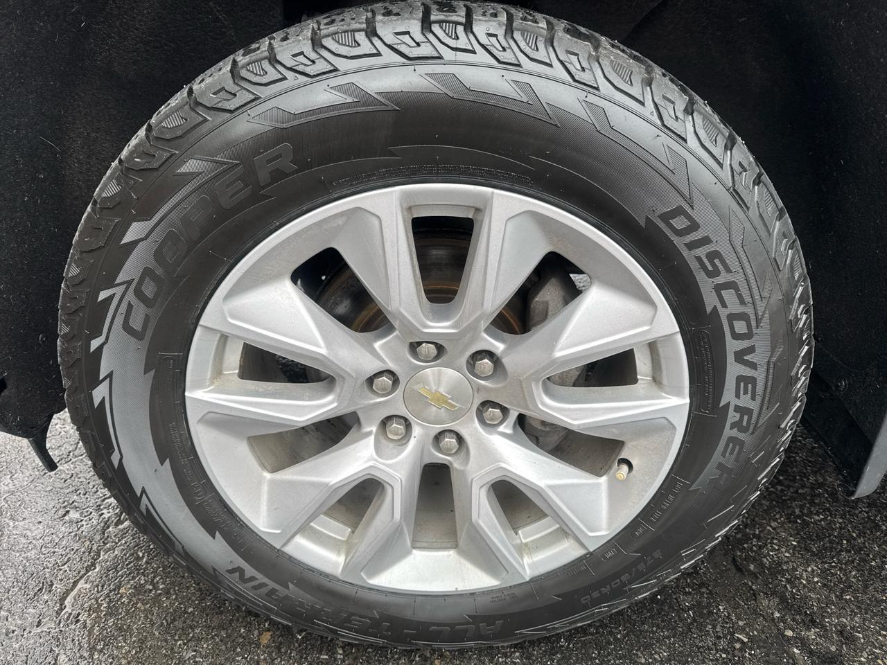 Chevrolet Silverado 1500 1LT Crew Cab 4WD 2020