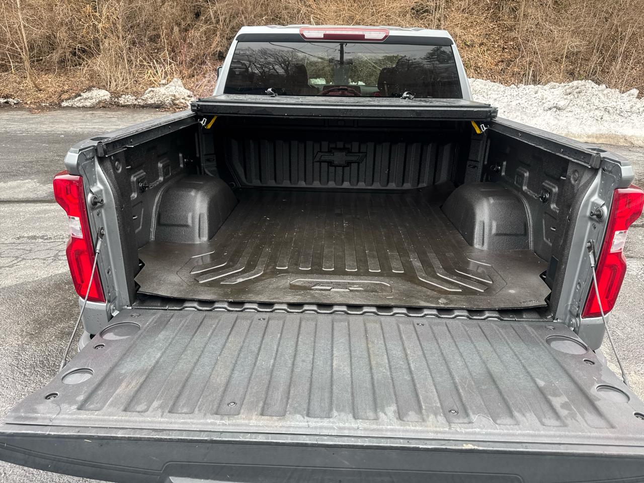 Chevrolet Silverado 1500 1LT Crew Cab 4WD 2020