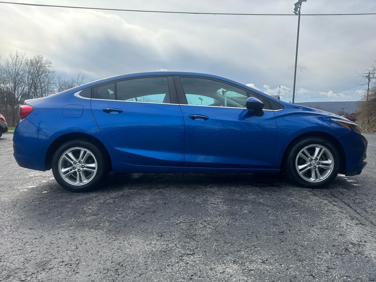 Chevrolet Cruze LT Auto 2017