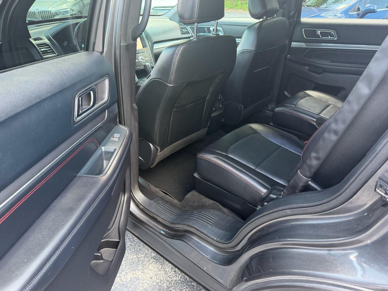 Ford Explorer Sport 4WD 2016