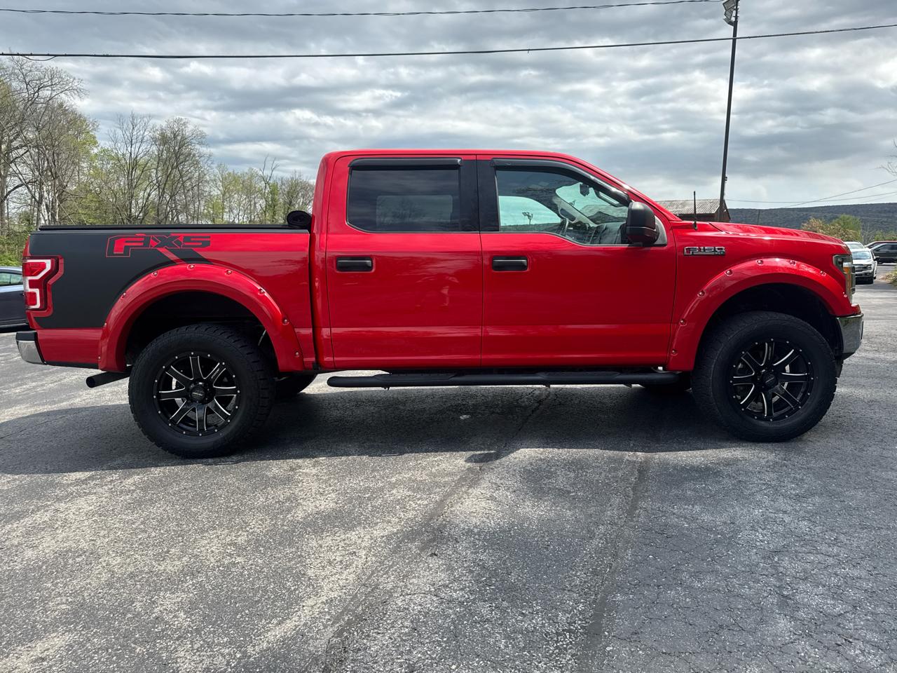 Ford F-150 XLT SuperCrew Short Box 4WD 2018