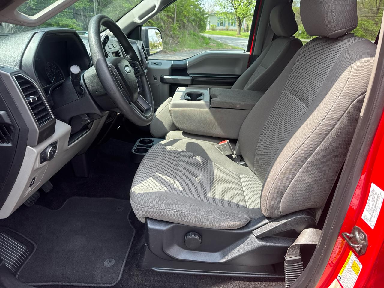 Ford F-150 XLT SuperCrew Short Box 4WD 2018