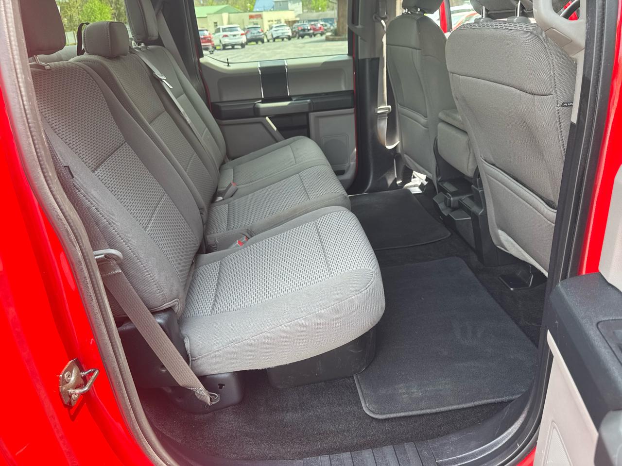 Ford F-150 XLT SuperCrew Short Box 4WD 2018