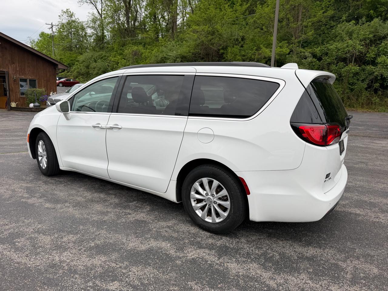Chrysler Pacifica Touring Plus 2018