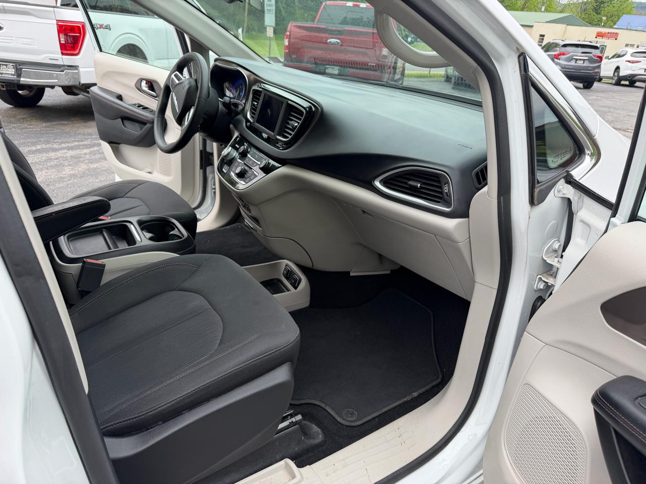 Chrysler Pacifica Touring Plus 2018