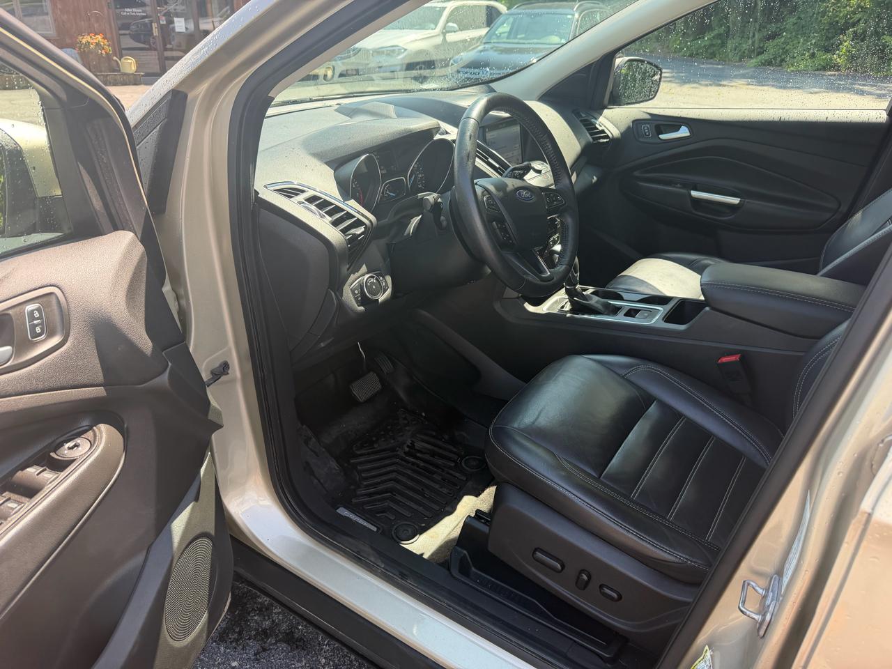 Ford Escape SEL 4WD 2018