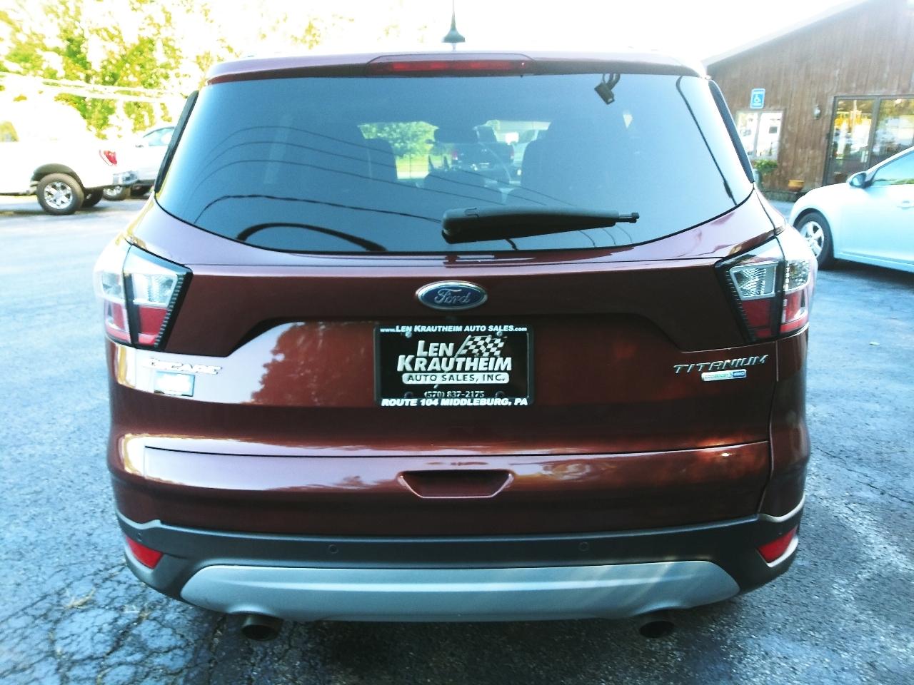 Ford Escape Titanium 4WD 2018