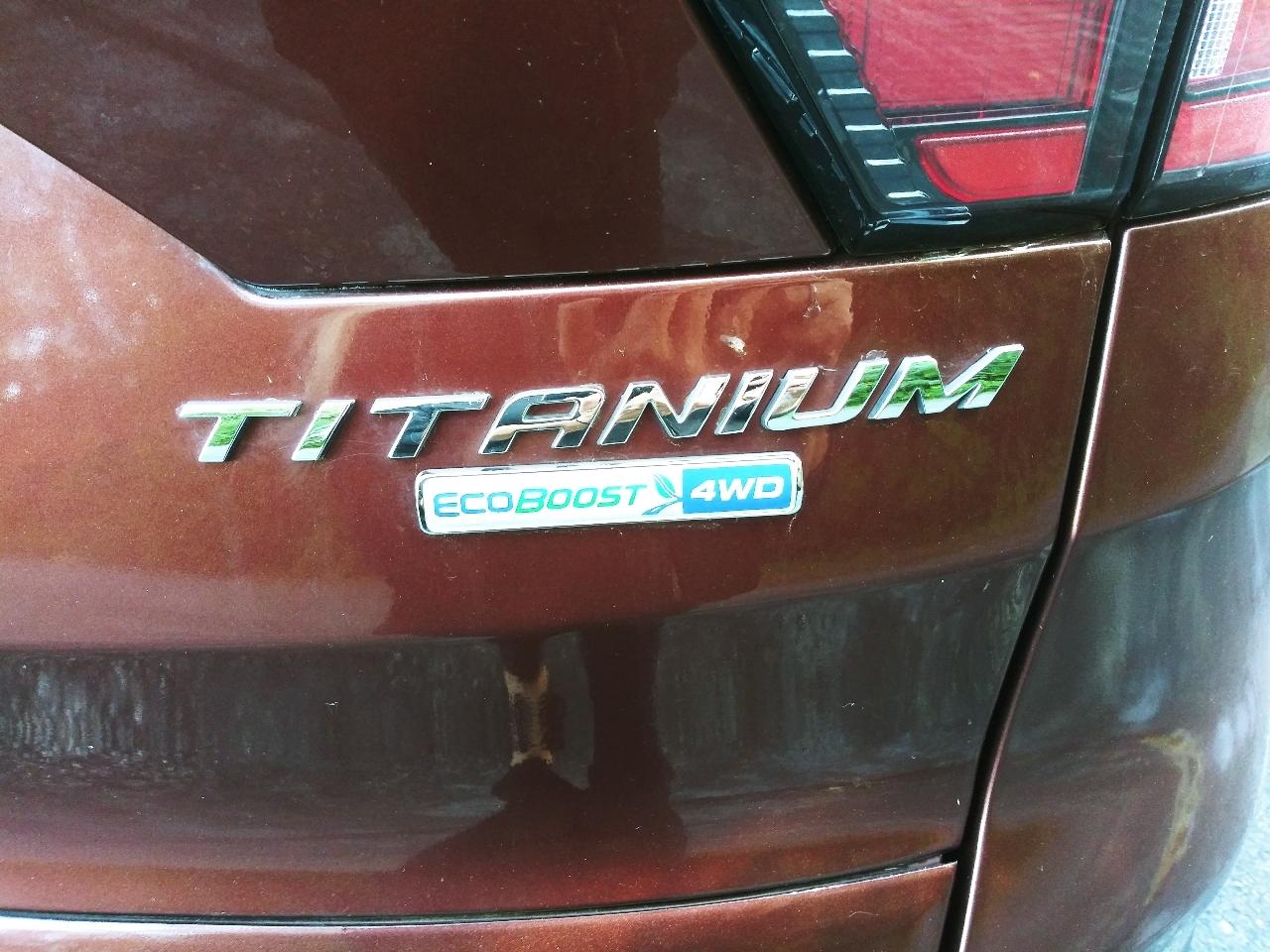 Ford Escape Titanium 4WD 2018