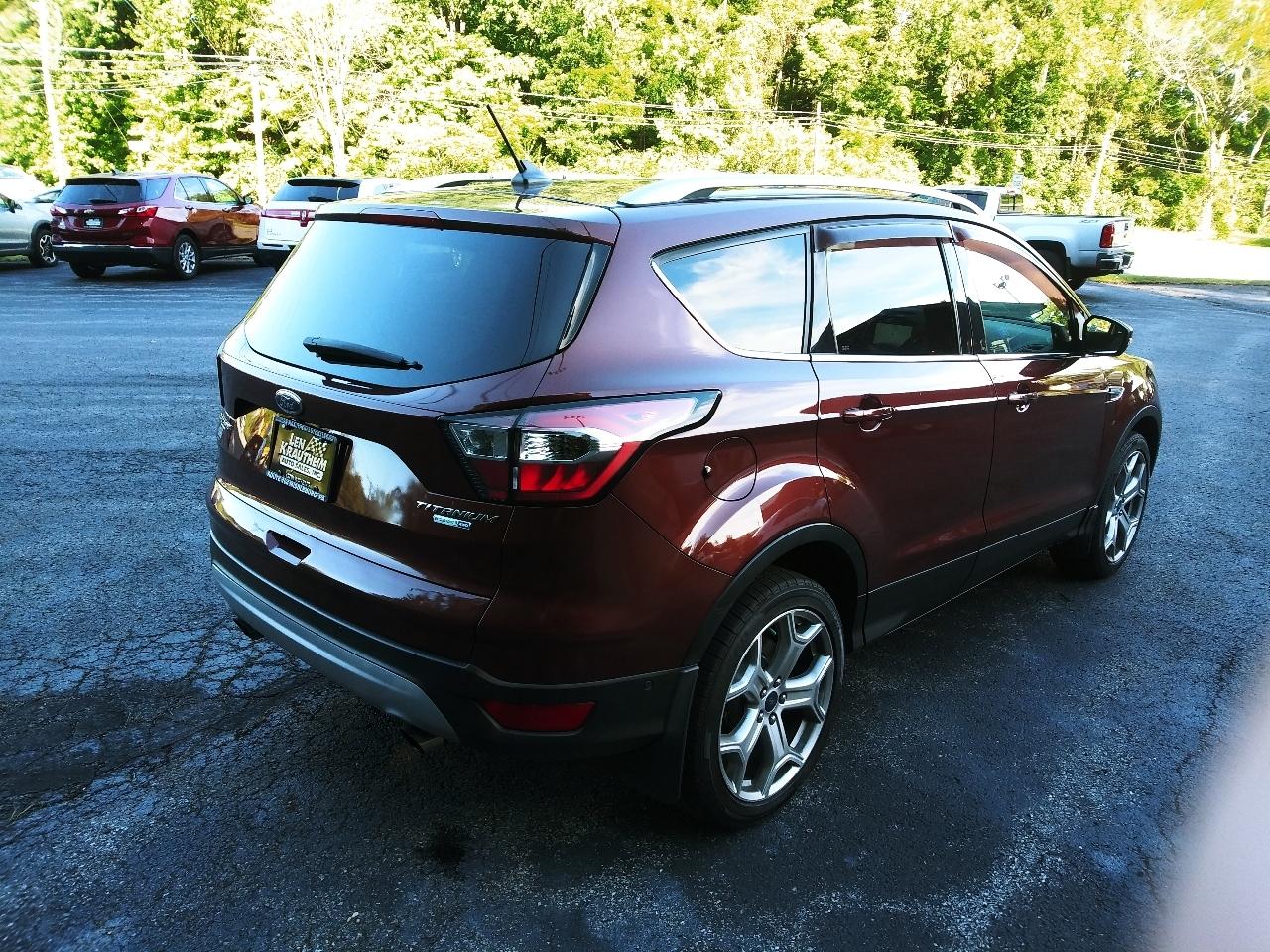 Ford Escape Titanium 4WD 2018