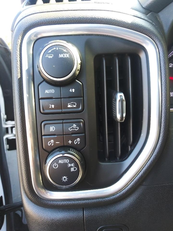 Chevrolet Silverado 1500 RST Crew Cab 4WD 2020