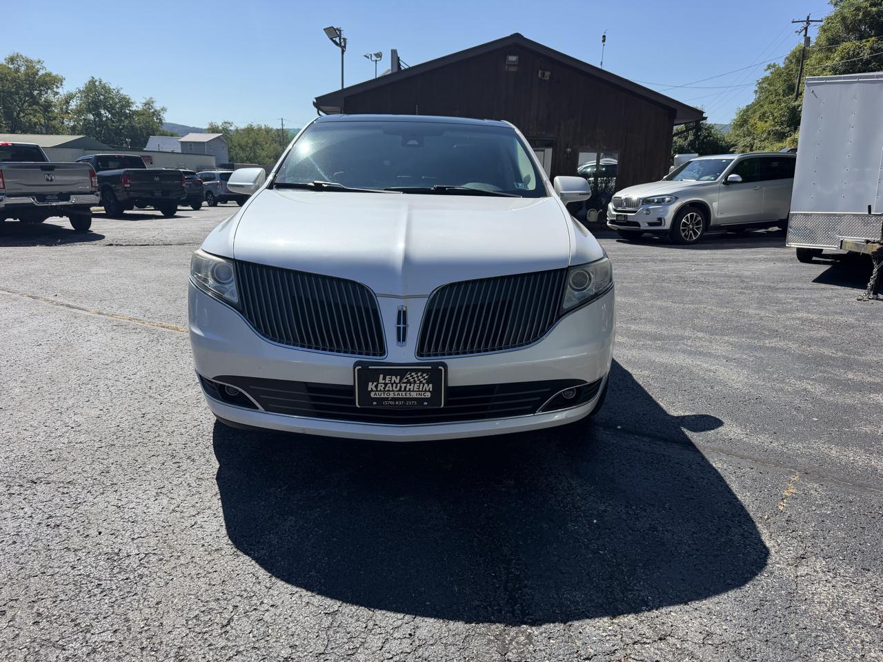 Lincoln MKT 3.5L with EcoBoost AWD 2014
