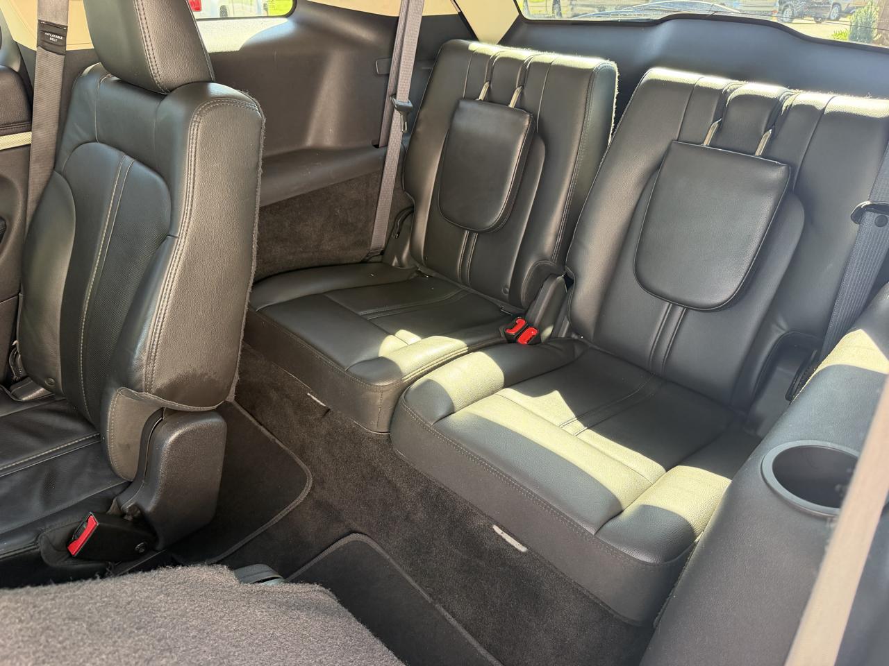 Lincoln MKT 3.5L with EcoBoost AWD 2014