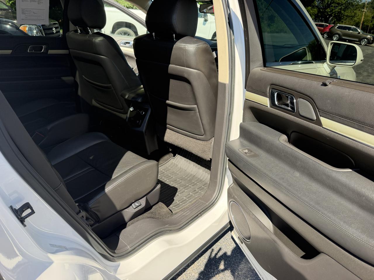 Lincoln MKT 3.5L with EcoBoost AWD 2014