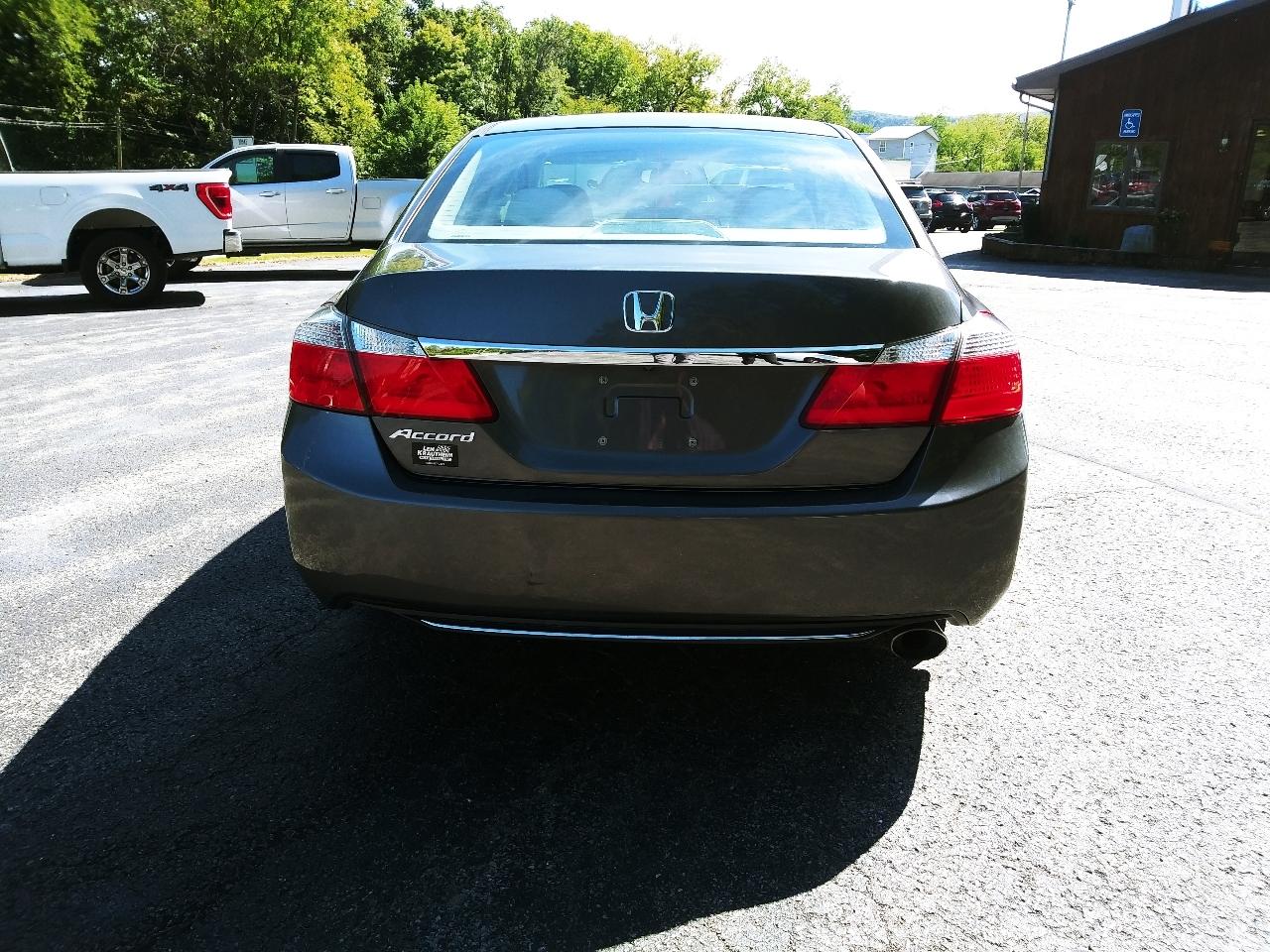 Honda Accord LX Sedan CVT 2015