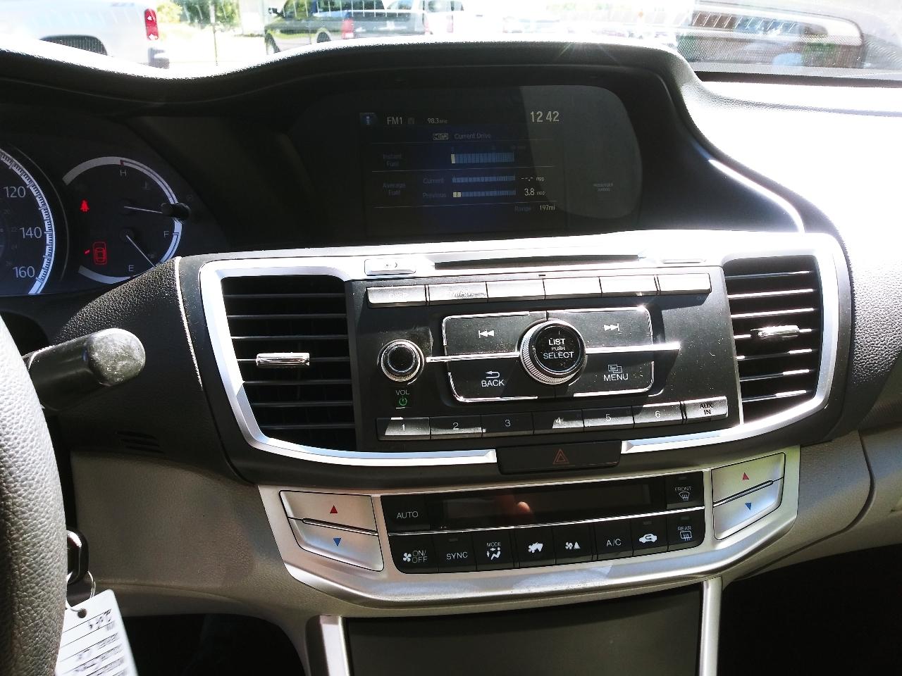 Honda Accord LX Sedan CVT 2015