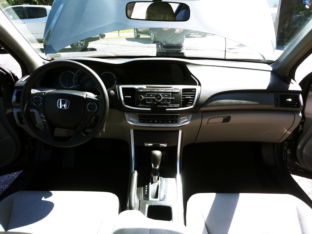 Honda Accord LX Sedan CVT 2015