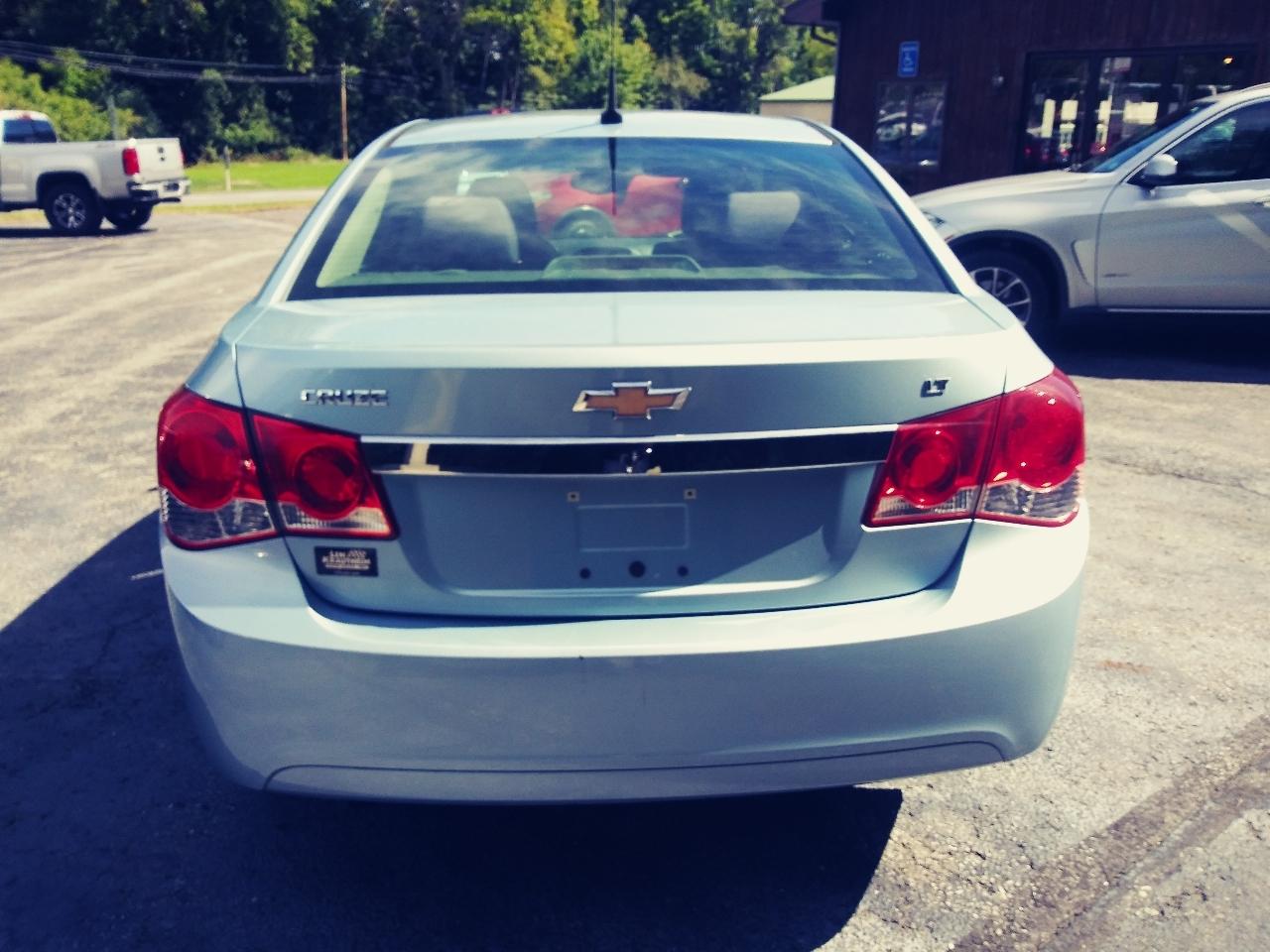 Chevrolet Cruze 1LT 2012