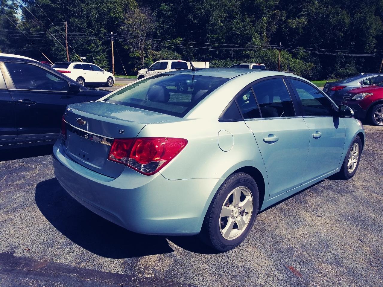 Chevrolet Cruze 1LT 2012