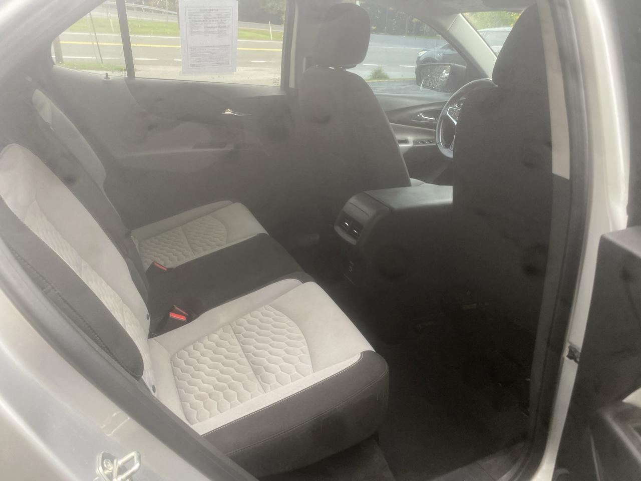 Chevrolet Equinox LS 2WD 2020
