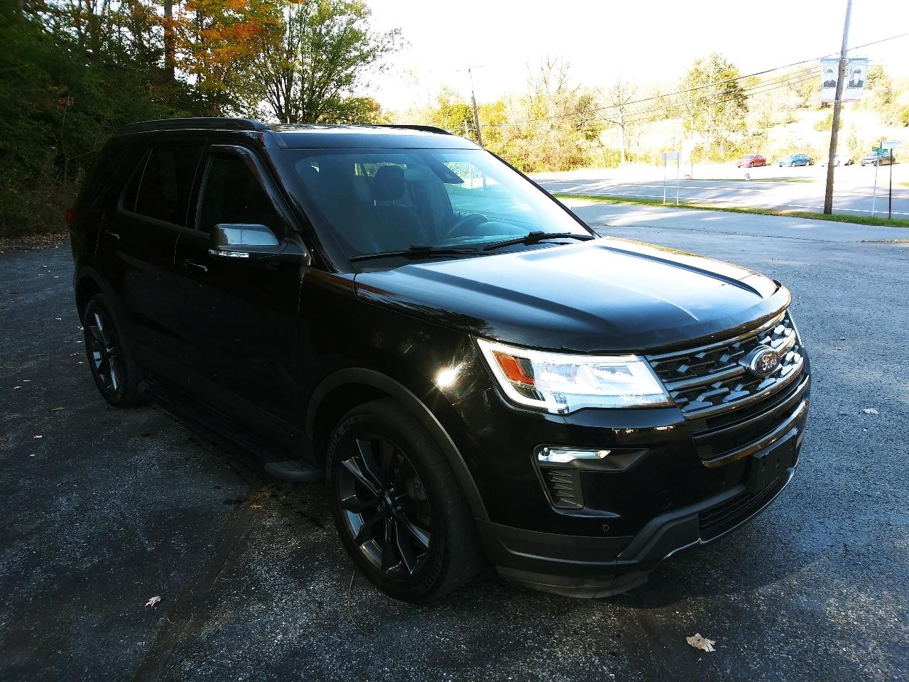 Ford Explorer XLT 4WD 2018