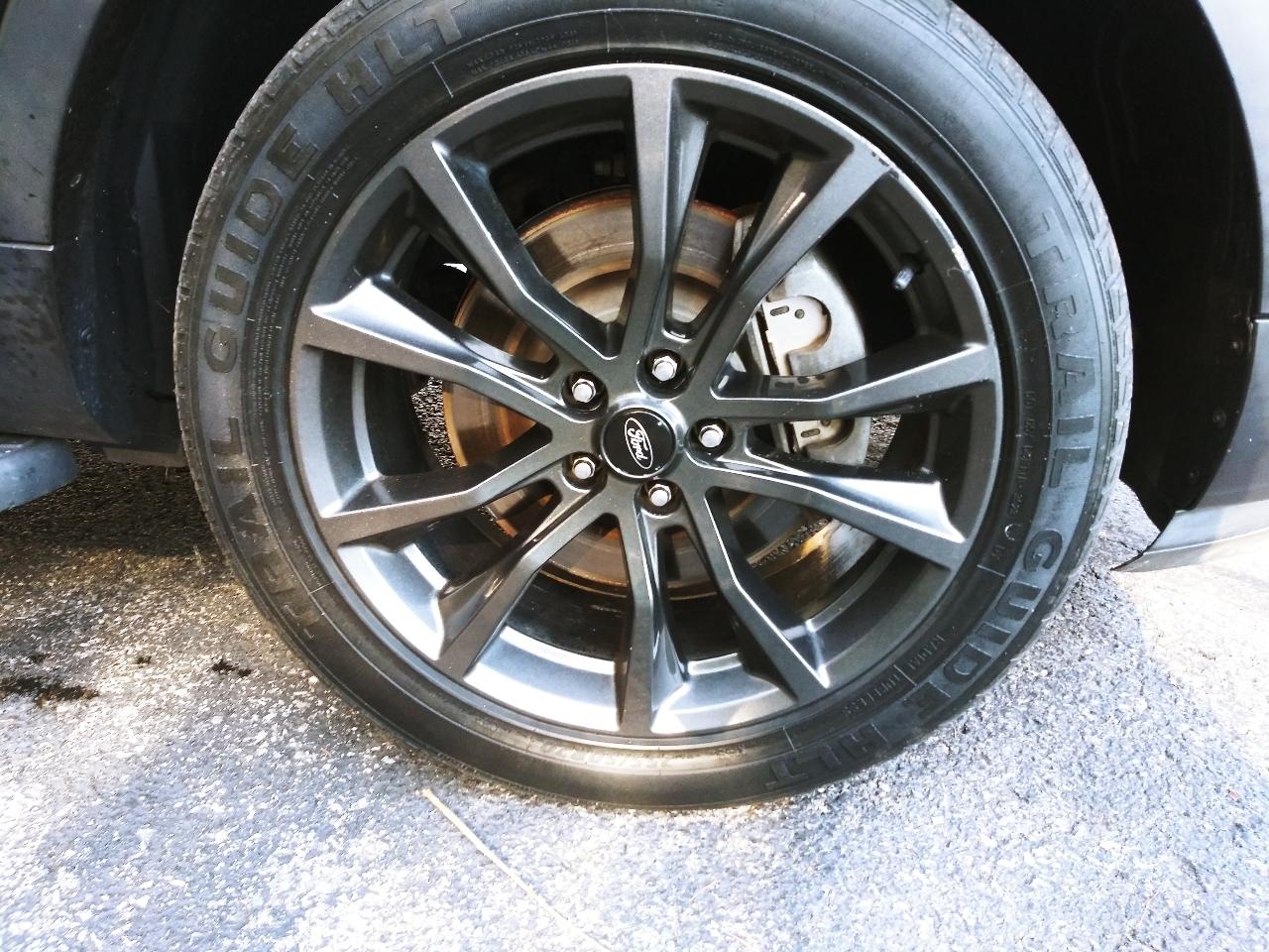 Ford Explorer XLT 4WD 2018