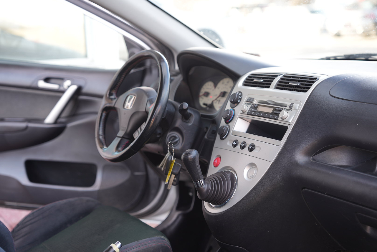 Honda Civic Si w/ Front Side Airbags 2005