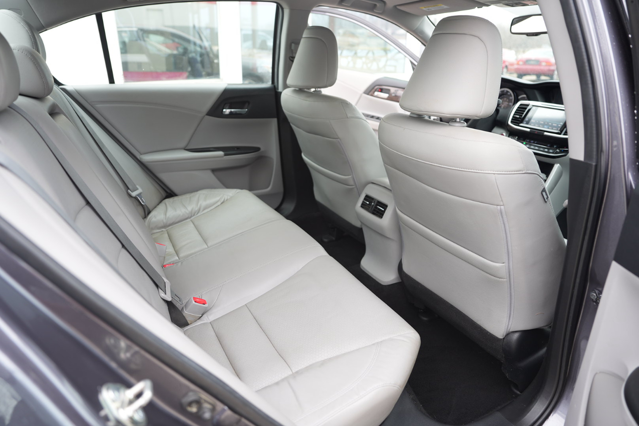 Honda Accord EX-L Sedan CVT 2016