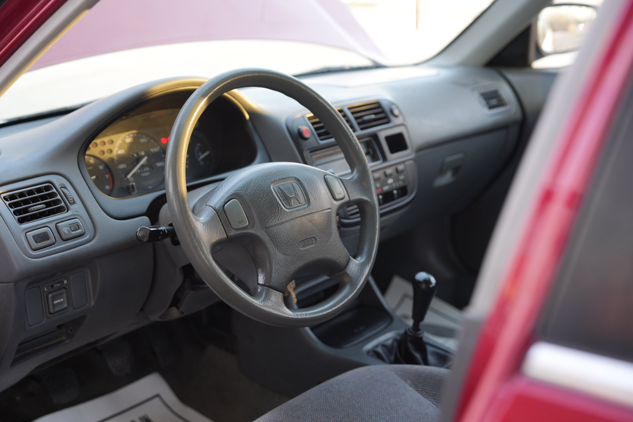 Honda Civic LX sedan 1998