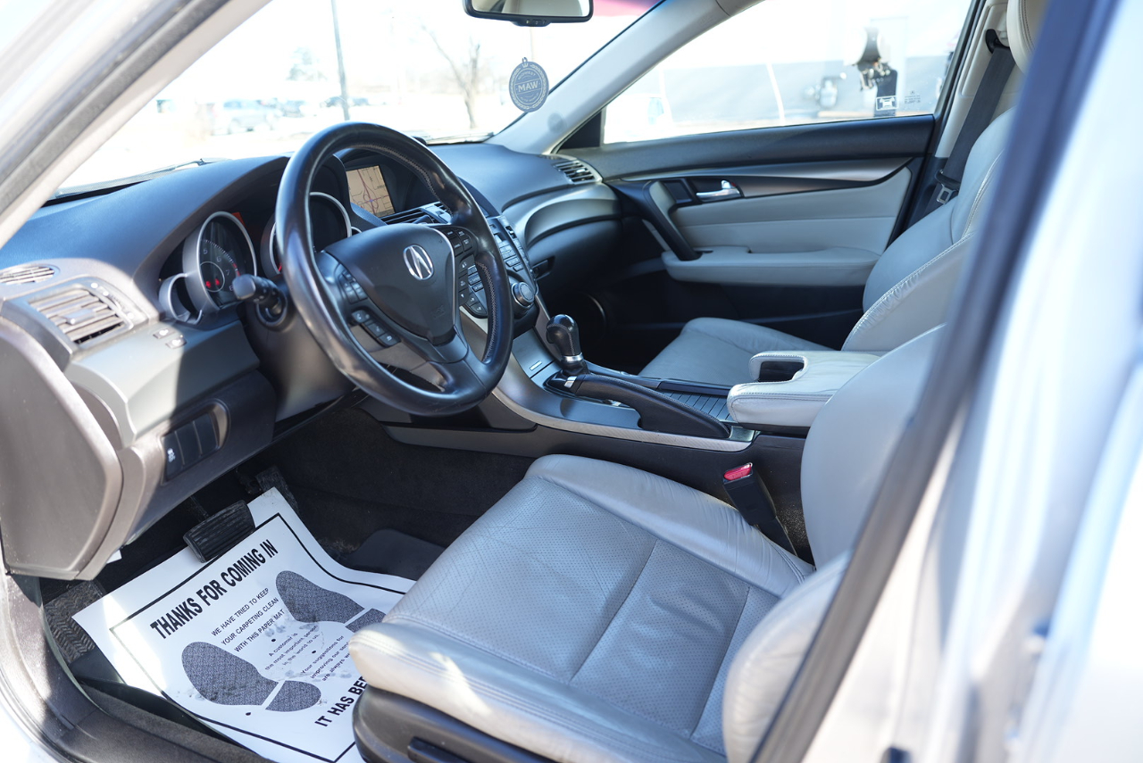 Acura TL 6-Speed AT SH-AWD with Tech Package and HPT 2012