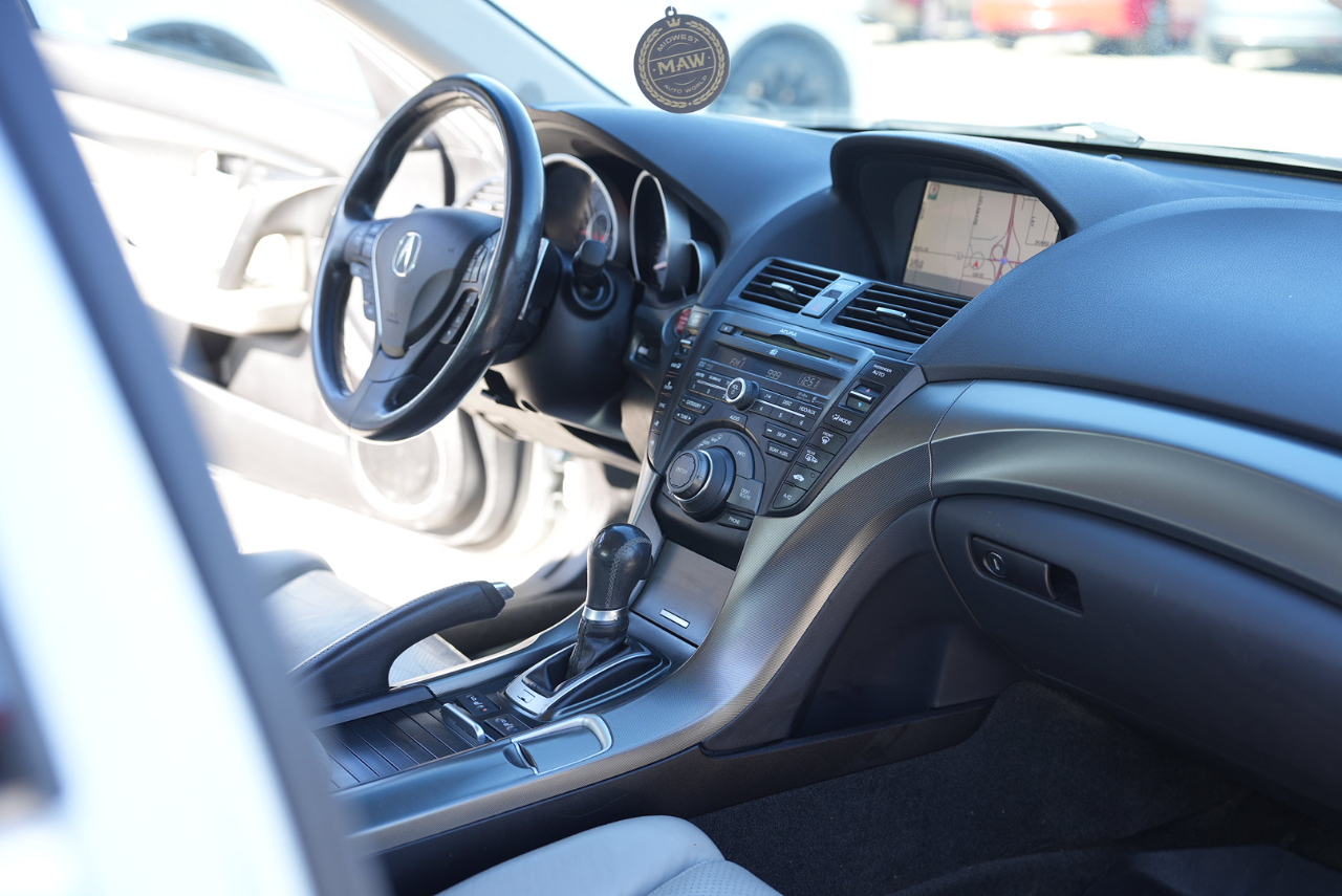 Acura TL 6-Speed AT SH-AWD with Tech Package and HPT 2012