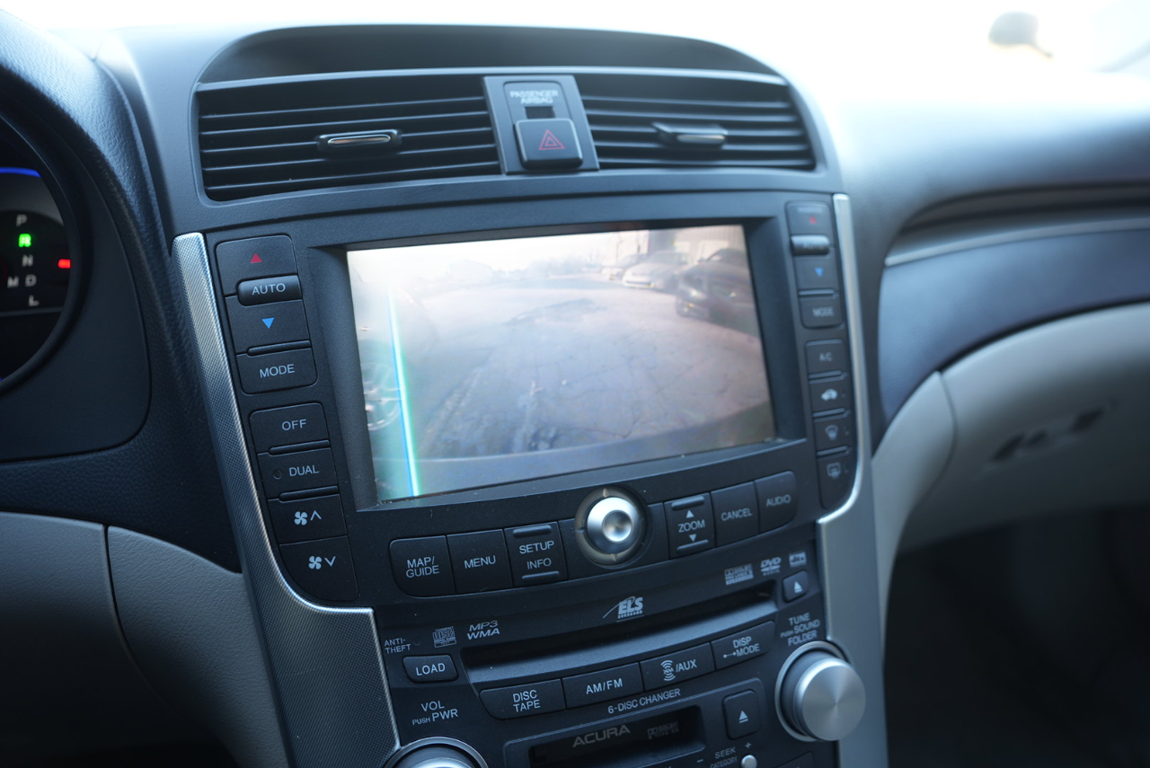 Acura TL 5-Speed AT with Navigation System 2008