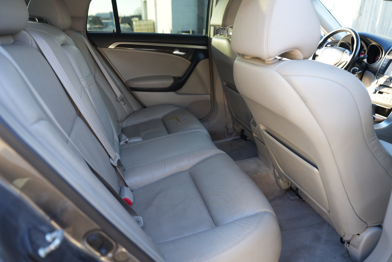 Acura TL 5-Speed AT with Navigation System 2008