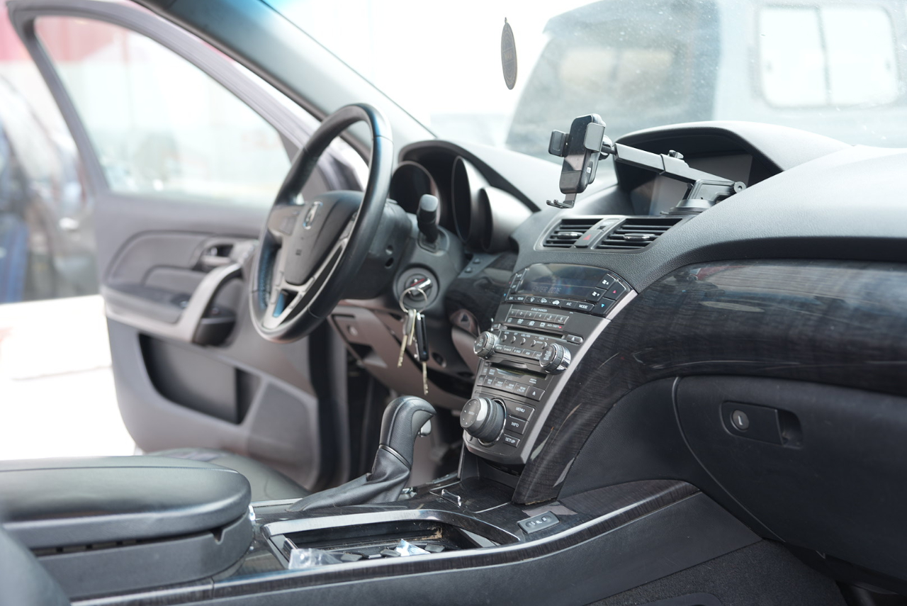 Acura MDX Tech Package and Entertainment Package 2009