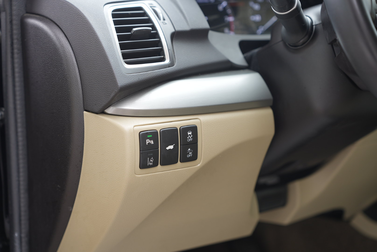 Acura RDX 6-Spd AT AWD w/Advance Package 2016