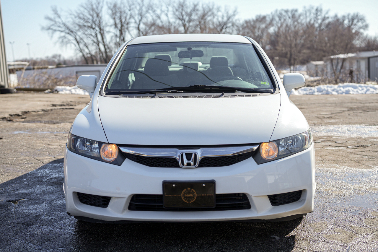 Honda Civic LX Sedan 5-Speed AT 2009