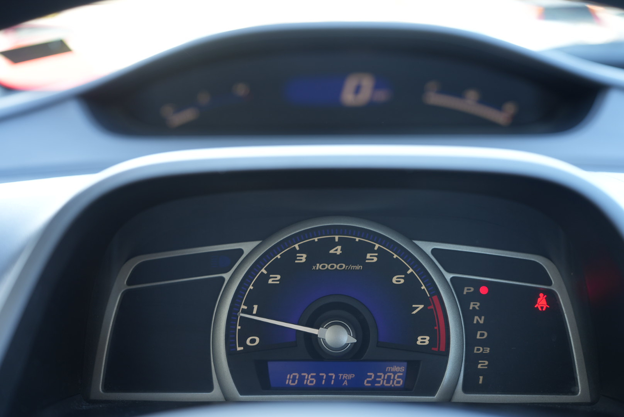 Honda Civic LX Sedan 5-Speed AT 2009