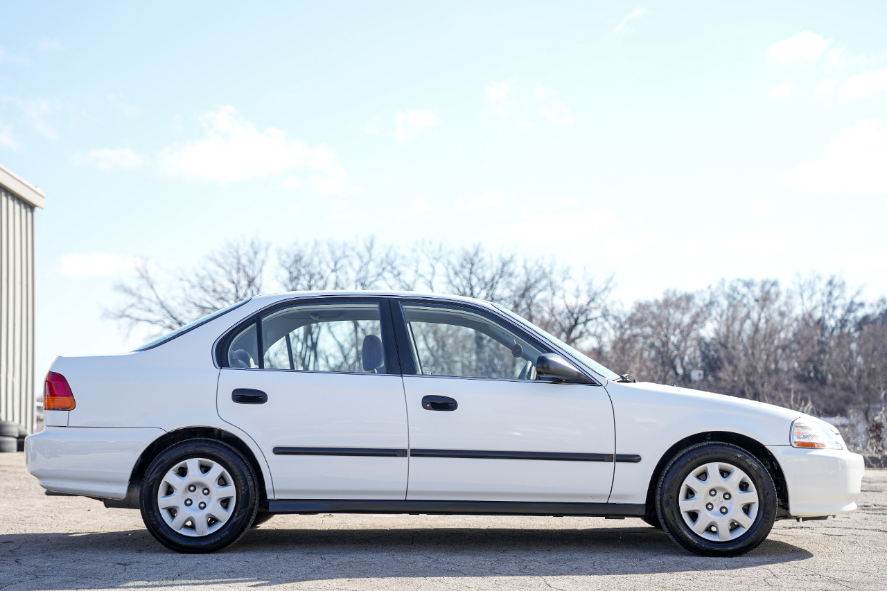 Honda Civic LX sedan 1998