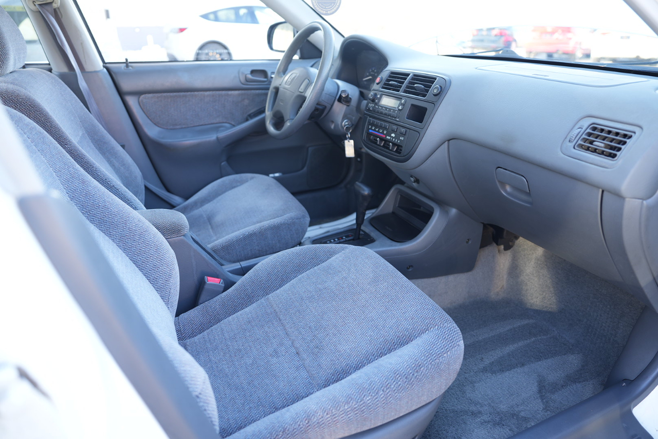 Honda Civic LX sedan 1998