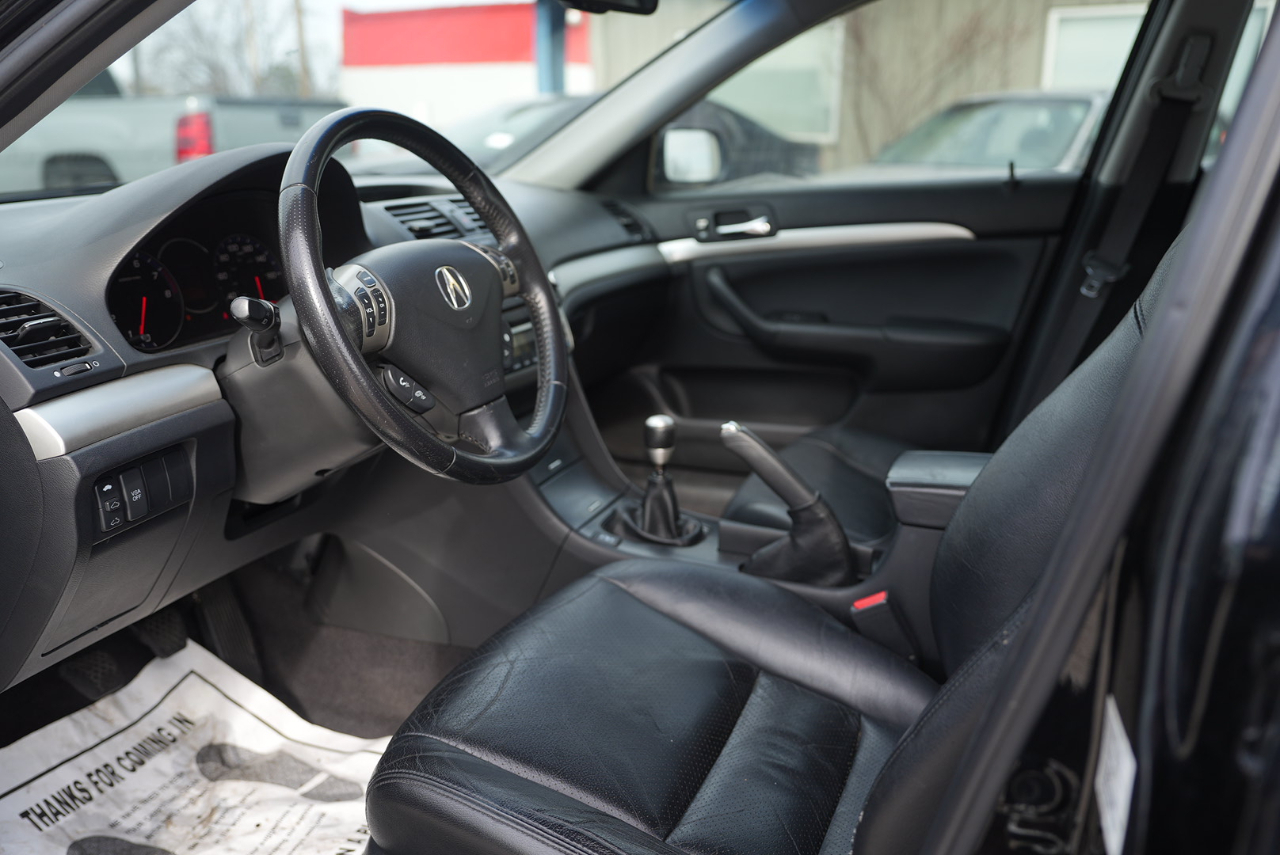 Acura TSX 6-speed MT 2008