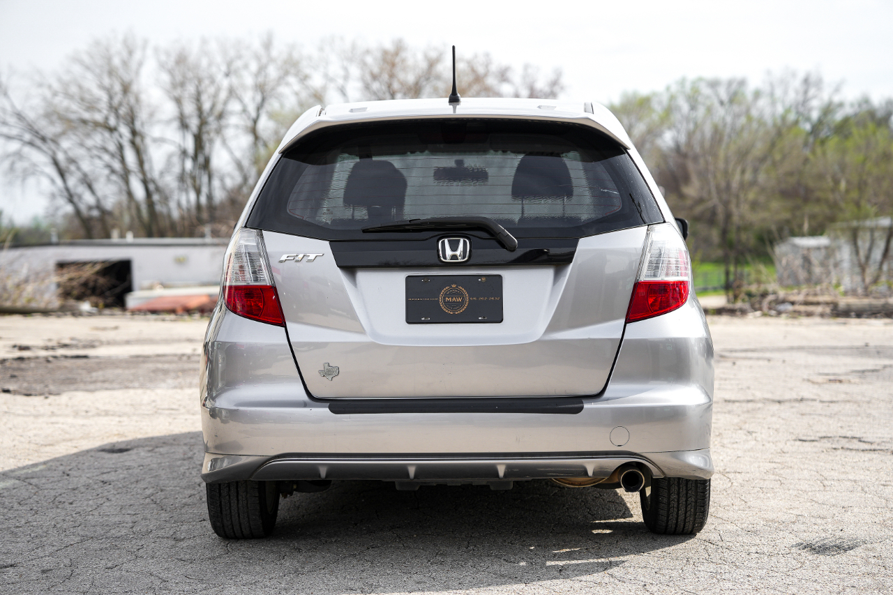 Honda Fit Sport 5-Speed MT 2009